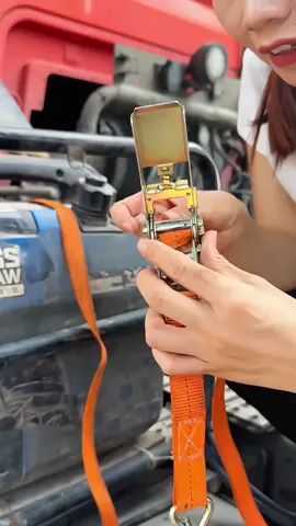 Dây chằng hàng tăng đơ cho xe máy bản 2,5cm nhỏ gọn tiện mà bền #daychanghangtangdo #daychanghang #daychanghangtangdoturut #daychanghangxemay 