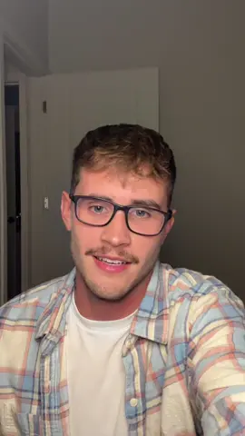 Day 4 of talking to the camera for 1 minute #fypシ #talking #challenge 
