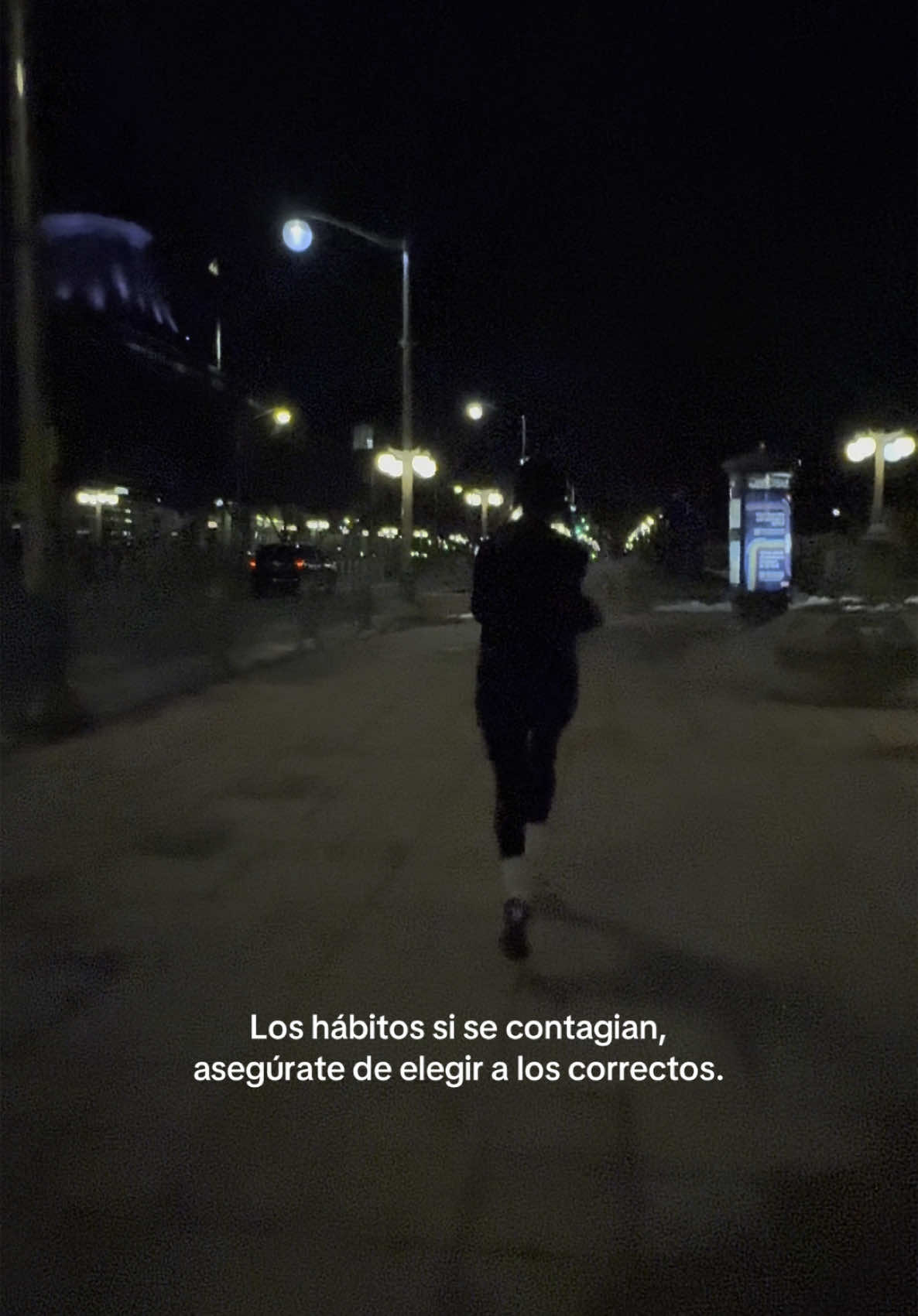 Me gusta esto 👟🏃🏽‍♀️🎧🌚   #Running #nightrunner #correr #goalscouple 
