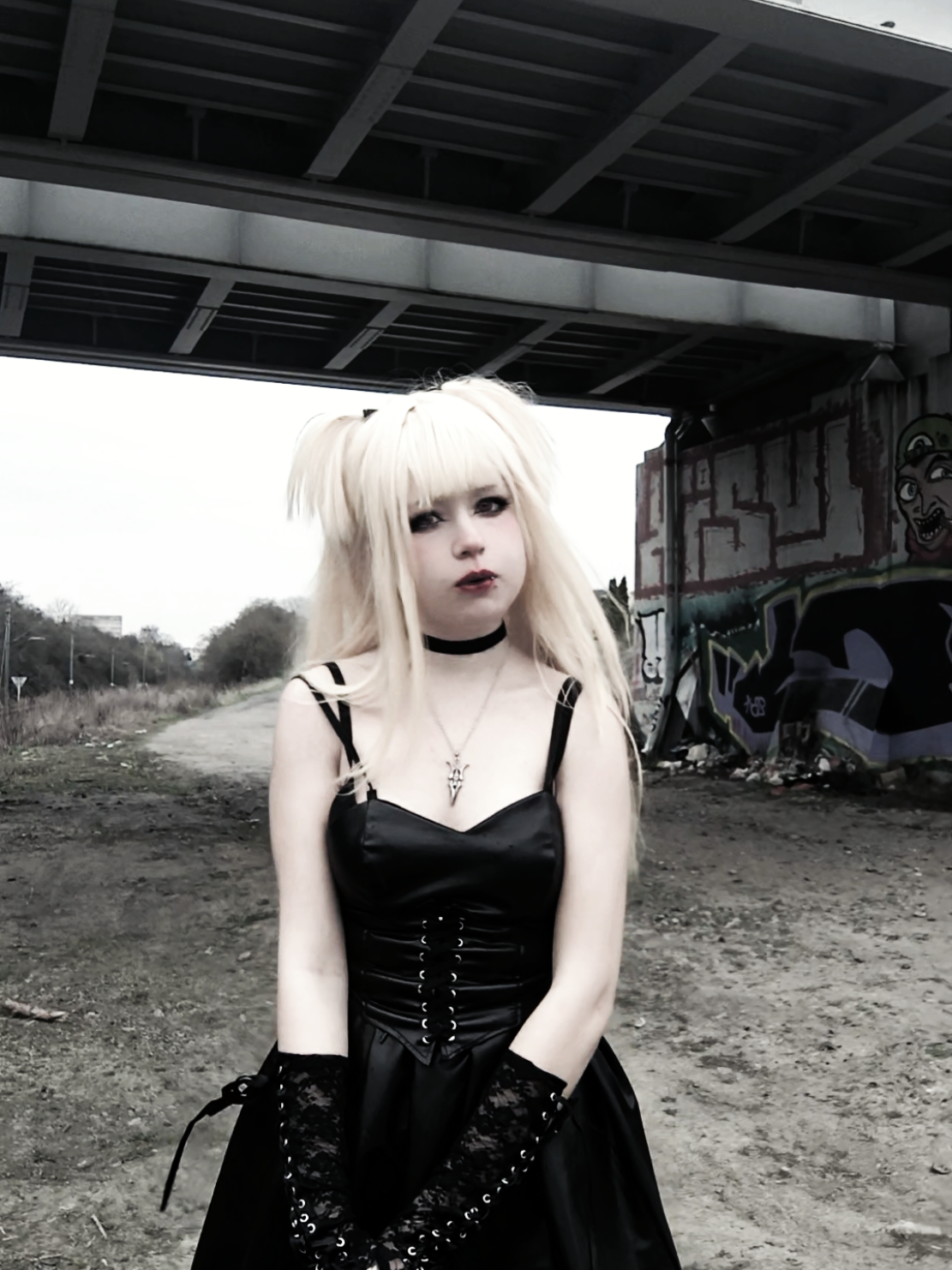 what's your fav death note character? 🍎🖤 #anime #fyp #misaamanecosplay #deathnote #cosplay #misaamane #misa #cosplayer #deathnotecosplay #misacosplay #manga #cosplaygirl #amanemisa #kira #kiradeathnote #animecosplay #mangadeathnote #notatnikśmierci 