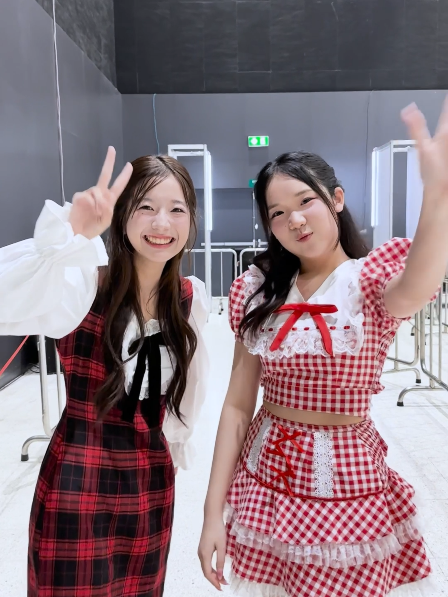 [👧🏻💘] #SaikyouTwintailTH  BNK48 18th Single “Green Flash” Coupling Song 「Saikyou Twintail – ทวินเทล สุดยอดเลย!」 – #SaikyouTwintailTH_DanceChallenge – #NiyaBNK48 with #PloenCGM48  DANCE PERFORMANCE VIDEO OUT NOW! https://youtu.be/a9Iw1_OXsZQ  #ทวินเทลสุดยอดเลย  #GreenFlashTH  #BNK4818thSINGLE  #BNK48