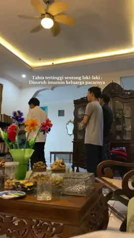 🥹🤍  #family #lebaran #keluarga #tahtatertinggi #lakilaki 