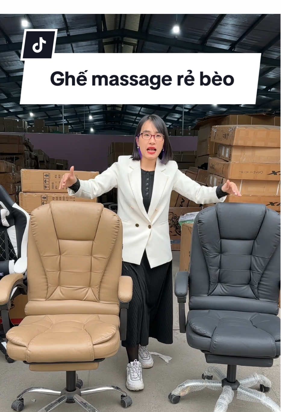 Ghế massage lưng vai hông giá hơn 1 triệu. Đặt vào văn phòng cũng oki. 