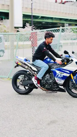 මේකනම් පිස්සුවක් 🥹❤️🏍️#followers➕ #yamahar1 #yamahamt07 #bmws1000rr #dtracker #スリランカ #🇯🇵🇱🇰 #100kviews 