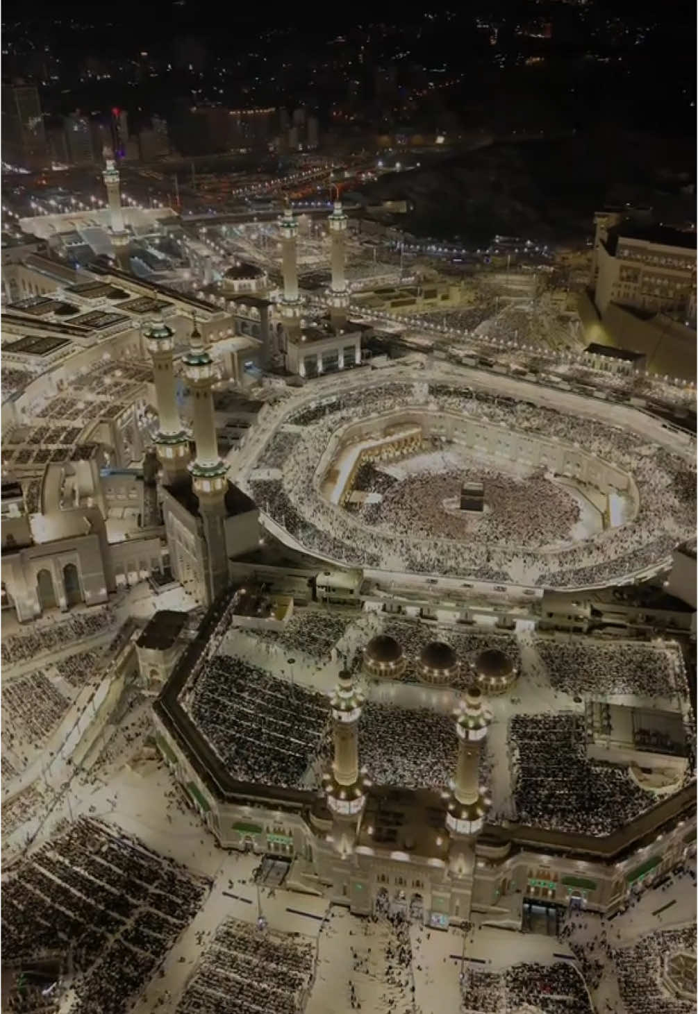 DRONE VIEW OF MASJID AL-HARAM - #الحرم_المكي #الحرمين_الشريفين #umrahmemories #MasjidAlHaram #الحرم_مكة_المكرمة 