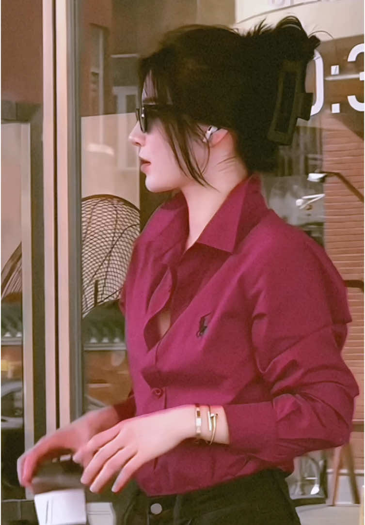 Luxury 💰 #xuhuong #outfit #outfitbasic #richan #tipphoido #moingaymotoutfit #fyp #fashion #xh #viral #xuhuongtiktok2025 #aosomi 