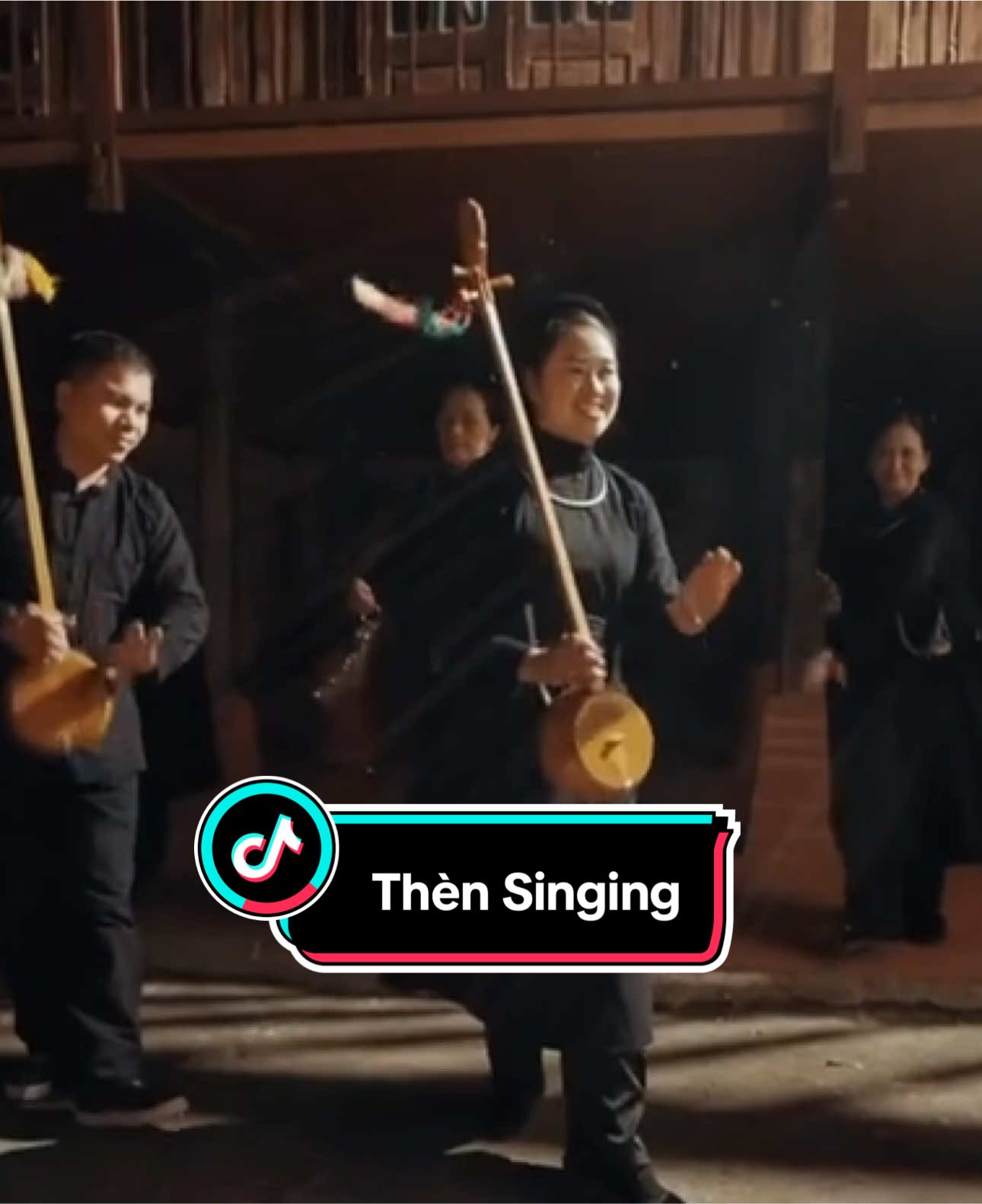 “Thèn singing – a soulful traditional art of the Tày ethnic group in Vietnam. With mesmerizing melodies and deep spiritual meaning, it connects people to their ancestors and nature. Have you ever heard this enchanting music? 🎶✨