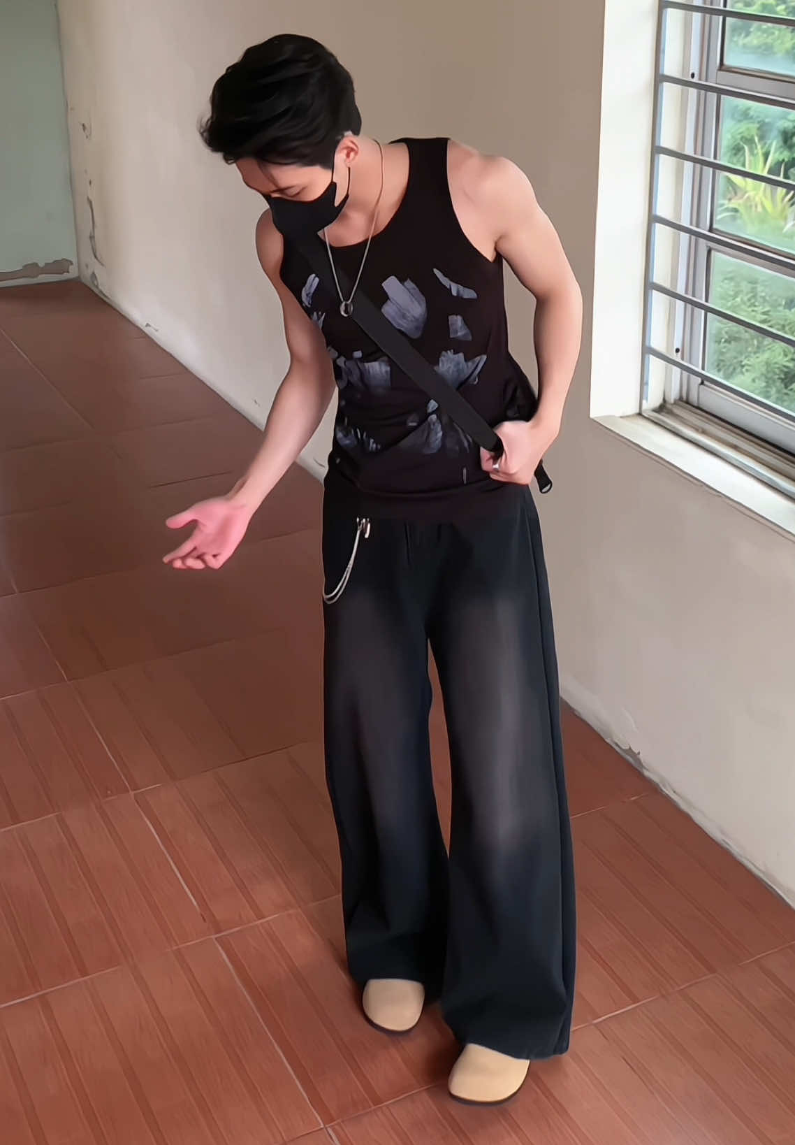 Áo ba lỗ họa tiết vệt sơn cực nghệ! 🤘#aobalo #OOTD #phoido #fashion #capman #vanhphoido #xuhuong #viral 