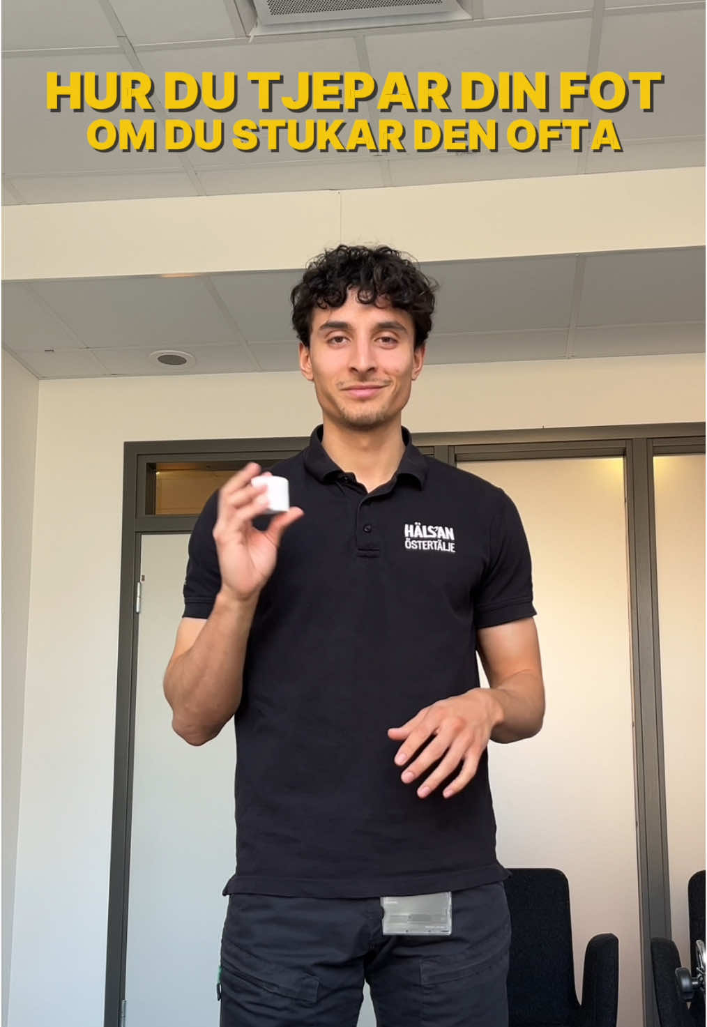 Svarar @Louiseelisson Hur du tejpar din fotled för att minska risken för stukning 🤩 #tape #sprainedankle #fysioterapi #sverige #athlete 