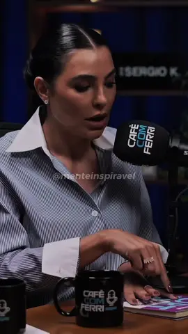 @Café com Ferri | Podcast Honrar pai e mãe é respeitar a autoridade e a sabedoria que eles nos transmitiram. É reconhecer que eles nos deram a vida e nos ensinaram a viver. Usar a própria vida para edificar a vida alheia é viver com propósito e significado. É usar nossos talentos, habilidades e recursos para fazer a diferença na vida dos outros. E estar em dia com Deus é viver de acordo com Seus princípios e valores. É ter uma relação íntima e pessoal com Ele e buscar Sua orientação e direção em todas as coisas. #cafécomferri #honrarpaiemãe #resiliencia #deus 