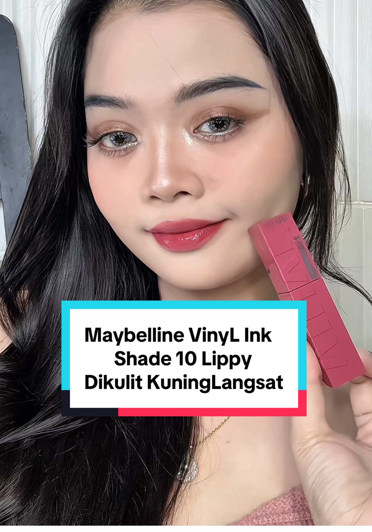 Rekomendasi Lipstik ala bibir Eoni Korea pake tipis2 cantik bangettt @maybelline_indonesia  . . . #wearemaybelline #maybelline #superstay #maybellinevinylink10 #maybellinvinylink #80superstaysuperpowers #rekomendasi #lipstik 