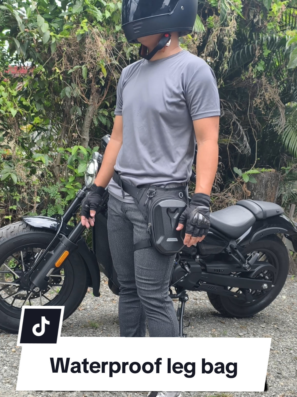 Waterproof leg bag for motorcycle ride #legbag #ridingbag #waterproofbag #motorcyclebag #ridinggear #bag #beltbag 