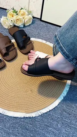 #sandalsrecommendations#slippers#slippersforwomen#flatsandals#Flats#beachslipper#summerslippers#flipflops#flipflopsforwomen#footwear#affordableslipper#trendingkoreansandals#comfortableSandals#foryou#fyppppppppppppp#tiktok#tikoknow#tiktokshoes