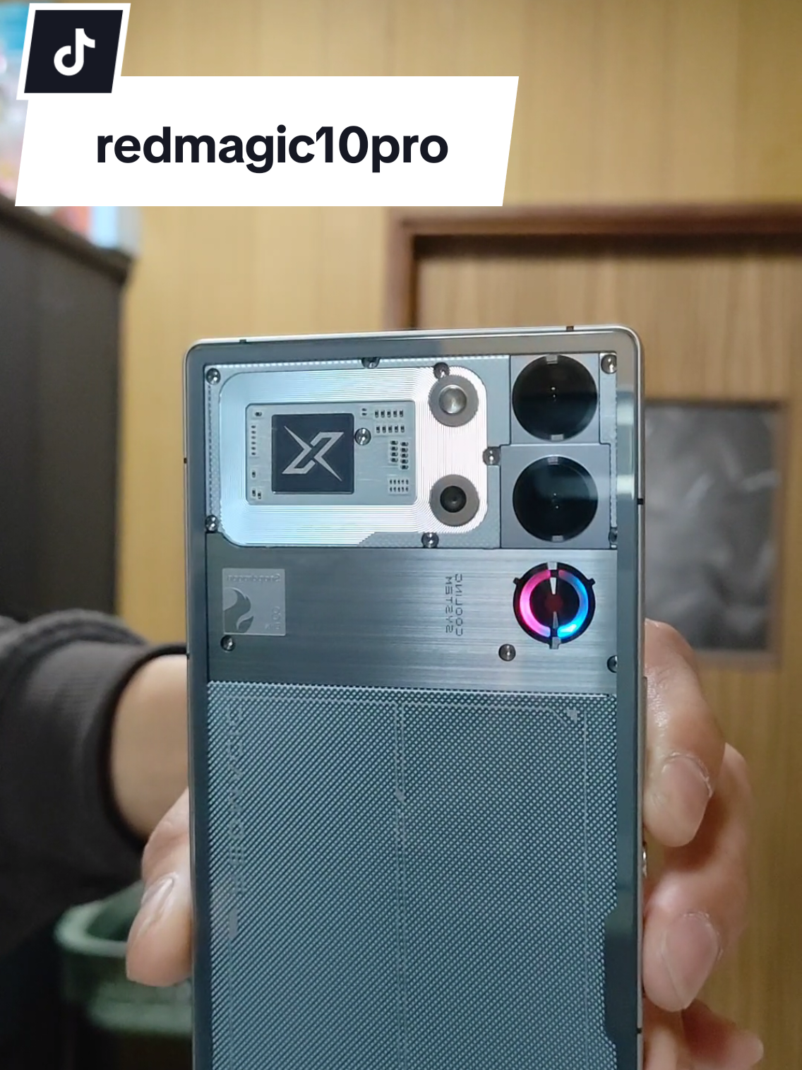 And the stabilization seems to work on the Redmagic 10 Pro too👍👍👍 #Android #Smartphone #redmagic #redmagic10pro #redmagic10proplus #video #gameing #techtok #snapdragon #snapdragon8elite #fyp #fyppppppppppppppppppppppp #foryou #foryoupage 