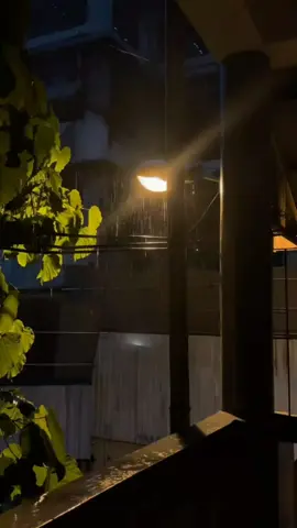 Noah - puisi adinda #liriklagu 