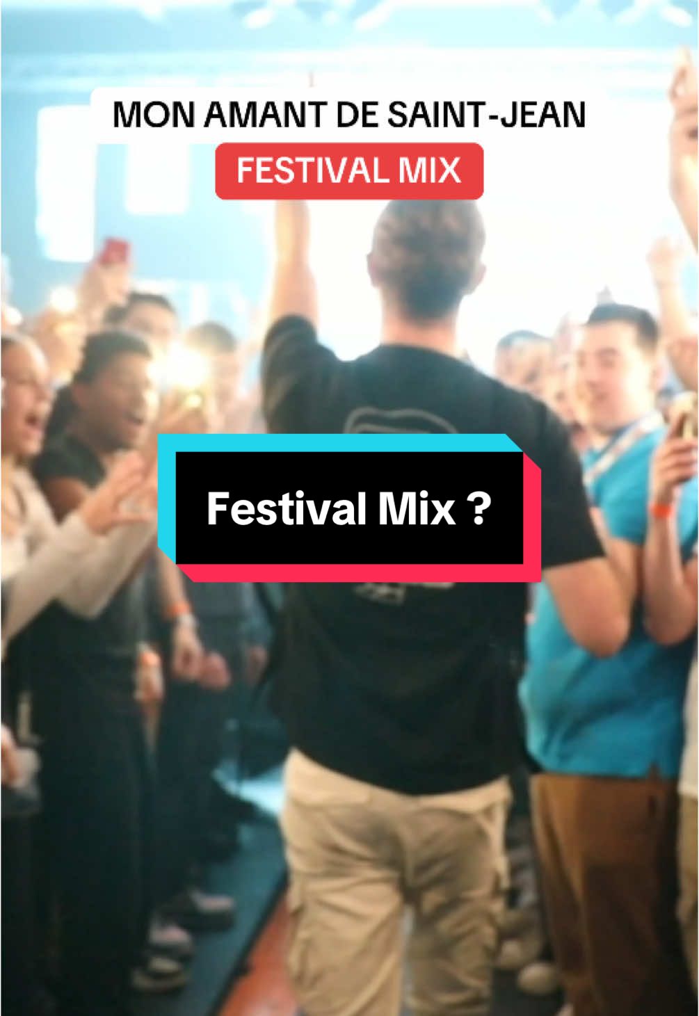 Est-ce qu’on doit sortir cette version festival de « Mon amant de Saint-Jean » ? 🪗 🎙️ @Maestrina-off  #festival2025 #festivalmix #hypertechno #trendmusic #monamantdesaintjean #accordion 