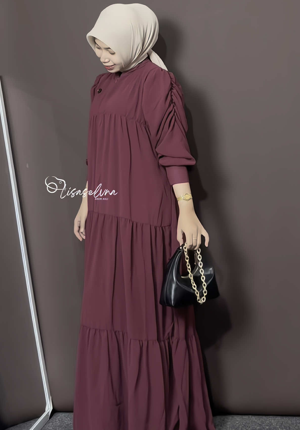 Cantik bgt sii dress 100rb an🥺😍❤️ 