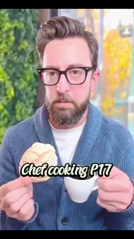 Chef cooking 🧑‍🍳 #foodtiktok #adam  ##CookingHacks #chef #adamfood #cooking #typ #kitchen #KitchenHacks #adamrose #adamcooking #chefsoftiktok 