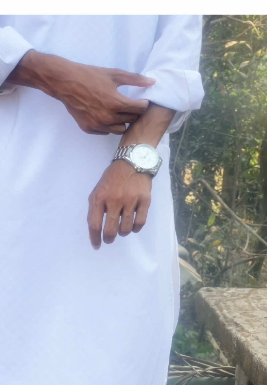 Emn ekta video banano dirim😩 . . . . . . . #eid #eidmubarak❤️ #panjabi #whitepanjabi #panjabivideo #fyp #trending #fbreels #sayemwithcam #cinematic #panjabipose #eid2025 