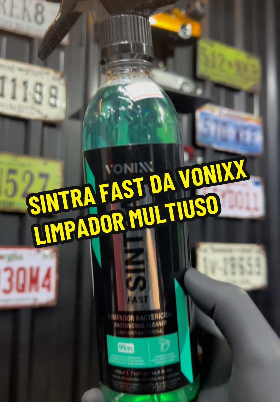 Esse é o Sintra Fast da Vonixx. O Sintra fast é um limpador multiuso bactericida. Com esse limpador você pode fazer a limpeza interna do seu veículo sem agredir a superfície. #vonixx #sintra #detailingcars #esteticaautomotiva #detailer 