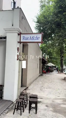 A saigon fave fave fave and a must if you’re shopping your way through the city. 🫰🏻🫰🏻 📍 Rue Miche  #vietnam #shopping #hochiminh #saigon #fashion #streetwear #conceptstore