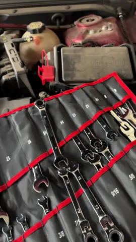 Ratcheting wrench #garvee #tools #wrenches #ratchetingwrenches ##TikTokShopSpringGlowUp #TikTokShopUnboxing #cartok #GiraffeTools #20pcs #flex #work #mechanic #tiktokshop 