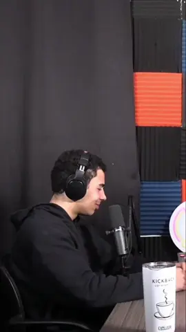 Bro is not on a detox, no girl wants him let’s be for real. He’s so good at getting rejected it’s sad, he should bleach his hair though! Kill Cupid Out Now! 