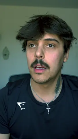 How you treat and feel about yourself is a reflection of how you see life and treat people. Everything start from the within ✨