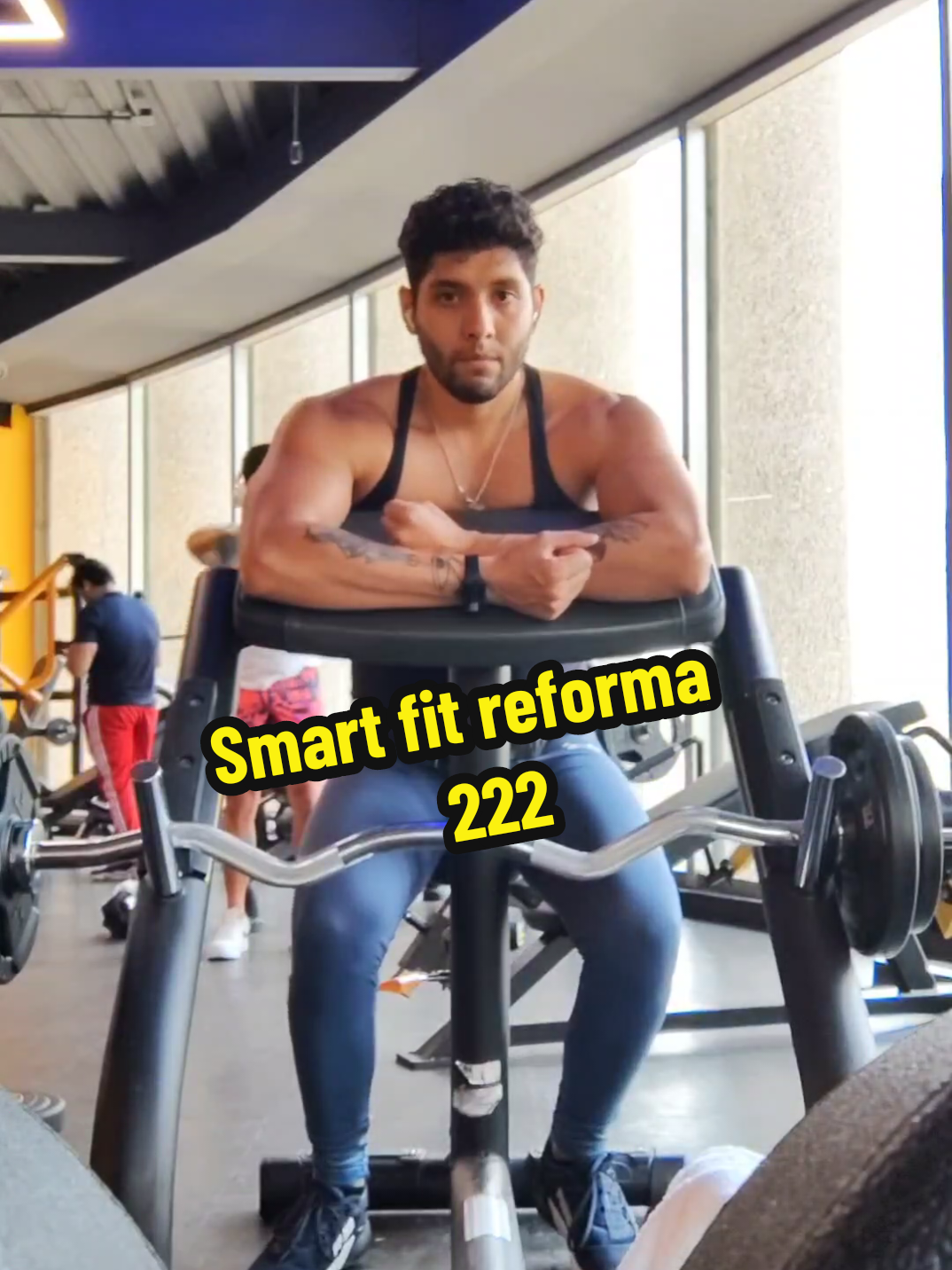 Regresando a la sección de visitando gym's hoy  tocó ir al Smart fit de la plaza reforma 222 de la ciudad de México 💪🏻😎 #smartfitmx  #smartfit  #gymtips #visitandogyms #viral_video #viralditiktok #rutinasgym #youngla #gymrat #Aesthetic #GymTok #motivaciongym #gymbro #fitnessmotivation 