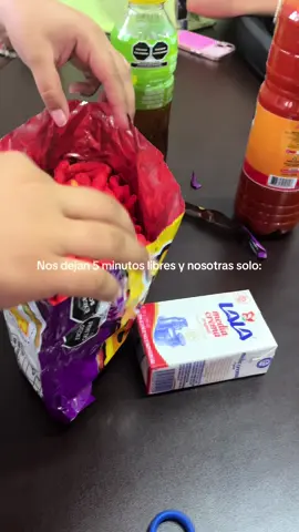 chetos preparados je, q nos sigan para mas recetas😜 #come #salon #chetos #5minutos #escuela #fyp #tik_tok #escuelatiktok #escuela #chetosflaminhot #elotes #chetosi 