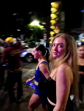 Had to cut the cameras after that boys  #rizz #confidence #pickup #socialskills #confidence #SelfImprovement #pov 