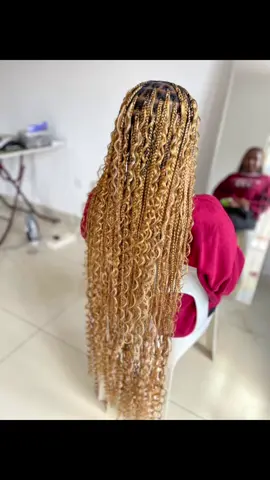 Book now‼️ slots available WhatsApp 76194718😝#trendingvideo #EidMubarak #tiktokbotswana🇧🇼tiktoksouthafrica🇿🇦 #braidsbysharon 