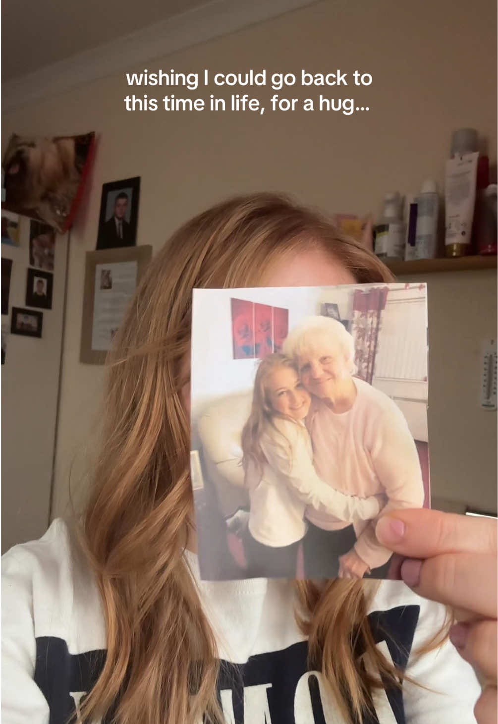 I wish with anything I could go back to my past Nan and give her the biggest squeeze ever 💔 ••••• #dementia #dementiasucks #dementiacarer #dementiaawareness #dementiacare #dementiacaregiver #dementiapatients #dementiasupport #dementiacarehome #alzheimers #alzheimerscaregiver #caregiveruk #vasculardementia #alzheimerscare #littlejess #littlejessandnan #jessandnan 