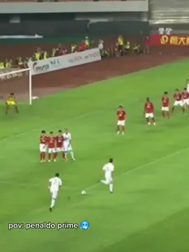 como comparam ☠️ #messi #penaldo #messibarcelona #messidribling #messivscr7  #messigoat👑 #fypシ゚ #foryoupage 