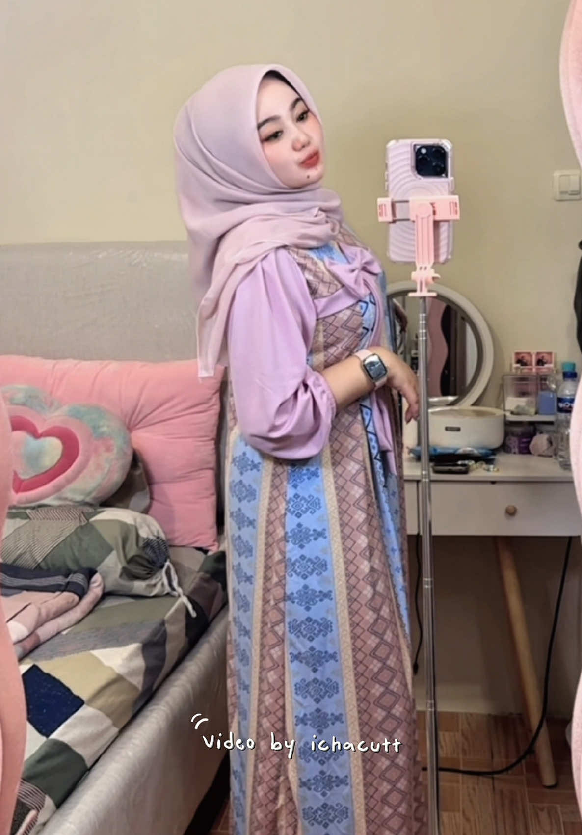 Pink💗gamisnya 70k an🫶🏻.                                                               .                                                                   .                                                                     #gamis #gamismurah #gamiscantik #fyppppppppppppppppppppppp #masyaallahtabarakkallah 