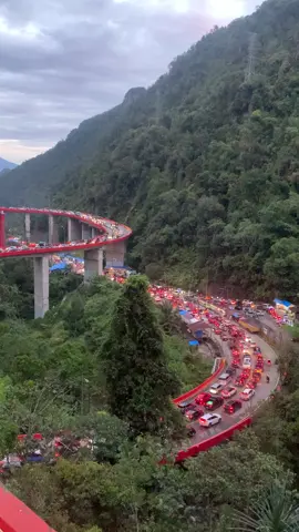 #4u #kelok9 #sumbar #macet#soundviral #lewatberandafyp #lebaran #masukberandamuuu #macettotal☹️ 