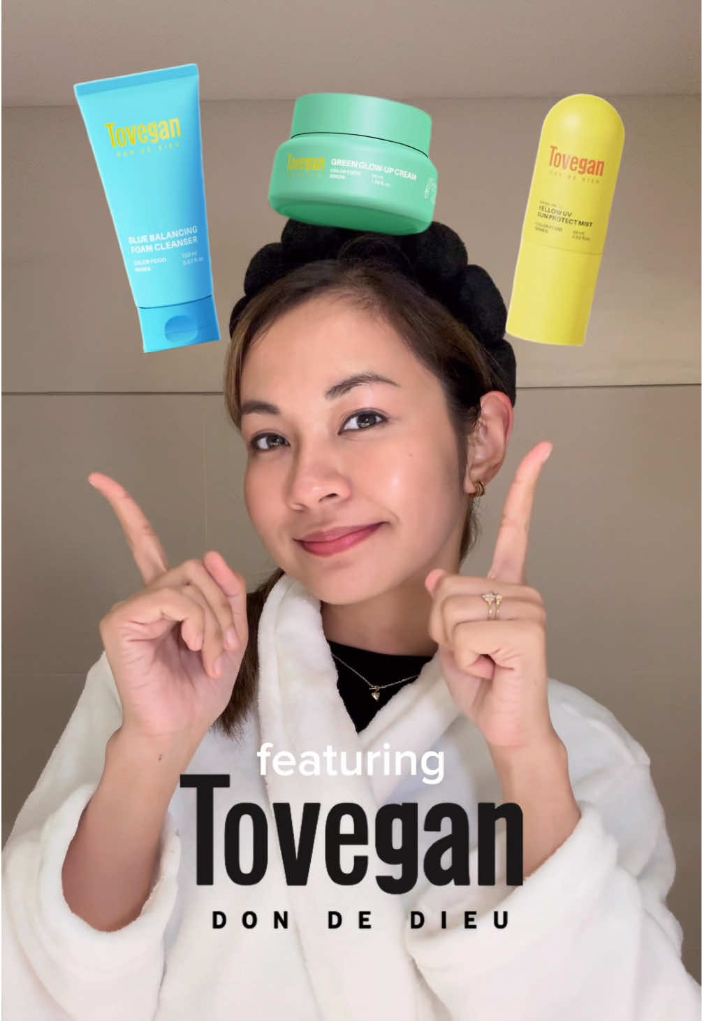 glow up colorfully in 3 easy steps 🌞 • cleanse – start with the blue foam cleanser for a gentle deep cleanse that removes impurities without stripping moisture. • glow – hydrate and brighten with the green glow-up cream for an instant, healthy-looking glow. • protect – finish with the yellow uv sun mist, a lightweight, non-greasy sunscreen that keeps your skin fresh and protected. easy, effortless, and actually good for your skin! check out @Tovegan Global —available on amazon & shopify! 🤍🫧 Tovegan Color food series | Blue Balancing Foam Cleanser | Green Glow-up cream | Yellow UV Sun Protect Mist 🏷️ #tovegan #veganskincare #cleanbeauty #GlowUp #glowingskin #kbeauty #skincareroutine #crueltyfree #greenbeauty #healthyskin #glassskin #skincare #ugc #ugccreator #fyp 