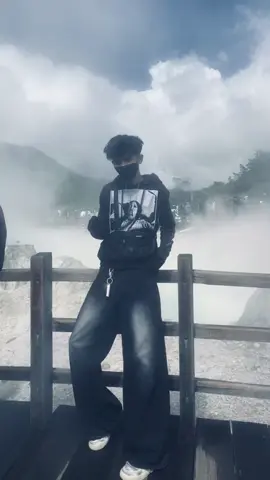 🥶 #fyp #foryou #lewatberanda #yogyakartacity #foryoupage #lewatberandafyp #diengplateau 