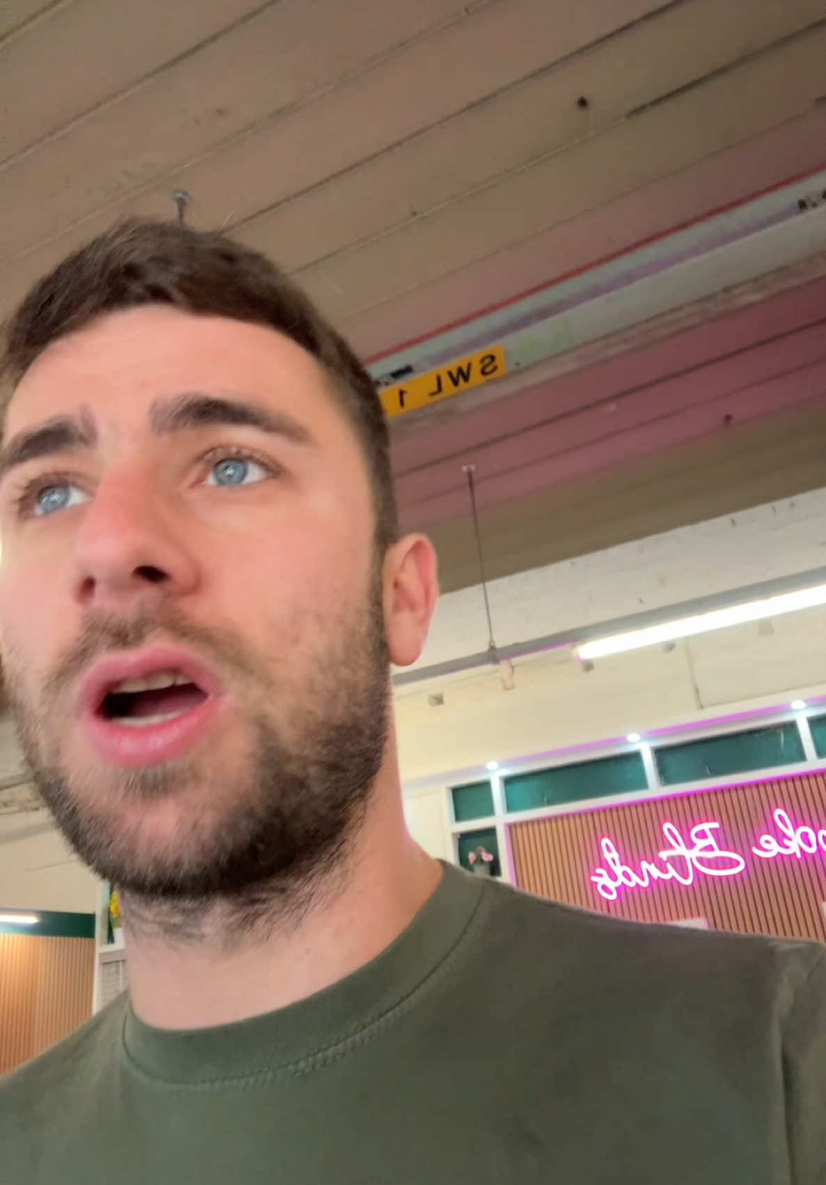 Unit 7, New Hall Hey Rd, Rawtenstall, BB4 6HL #rossendale #blinds #localbusiness #rossendalevalley #blindshop #transformation 