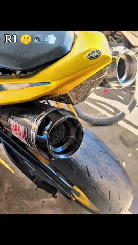 😶‍🌫️🏍️🤍 #foryoupage #fyp #viewတွေရှယ်ကျ #r15v3 #R1 #foryou #ပင်းတယမြို့🥰🥰 #taunggyi #foryou #Biker #foryou 