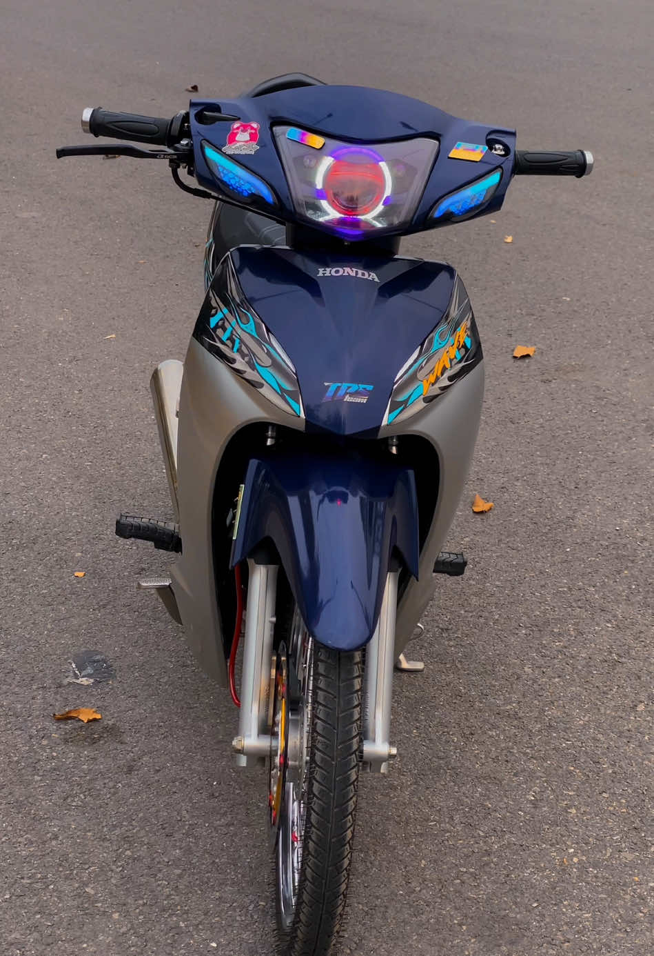 Anh em chơi xe có ghẹ ngồi sau hết chưa😋#wave110 #wave125i_ไฟเลี้ยวบังลม #wavedokieng 