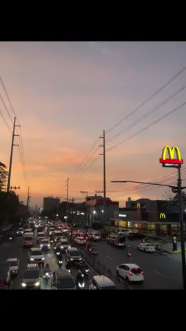 Free to use #muffshi #makeitvirаl #live #livephoto #sunset #xyzabc #cctomusicnotmine #viral 