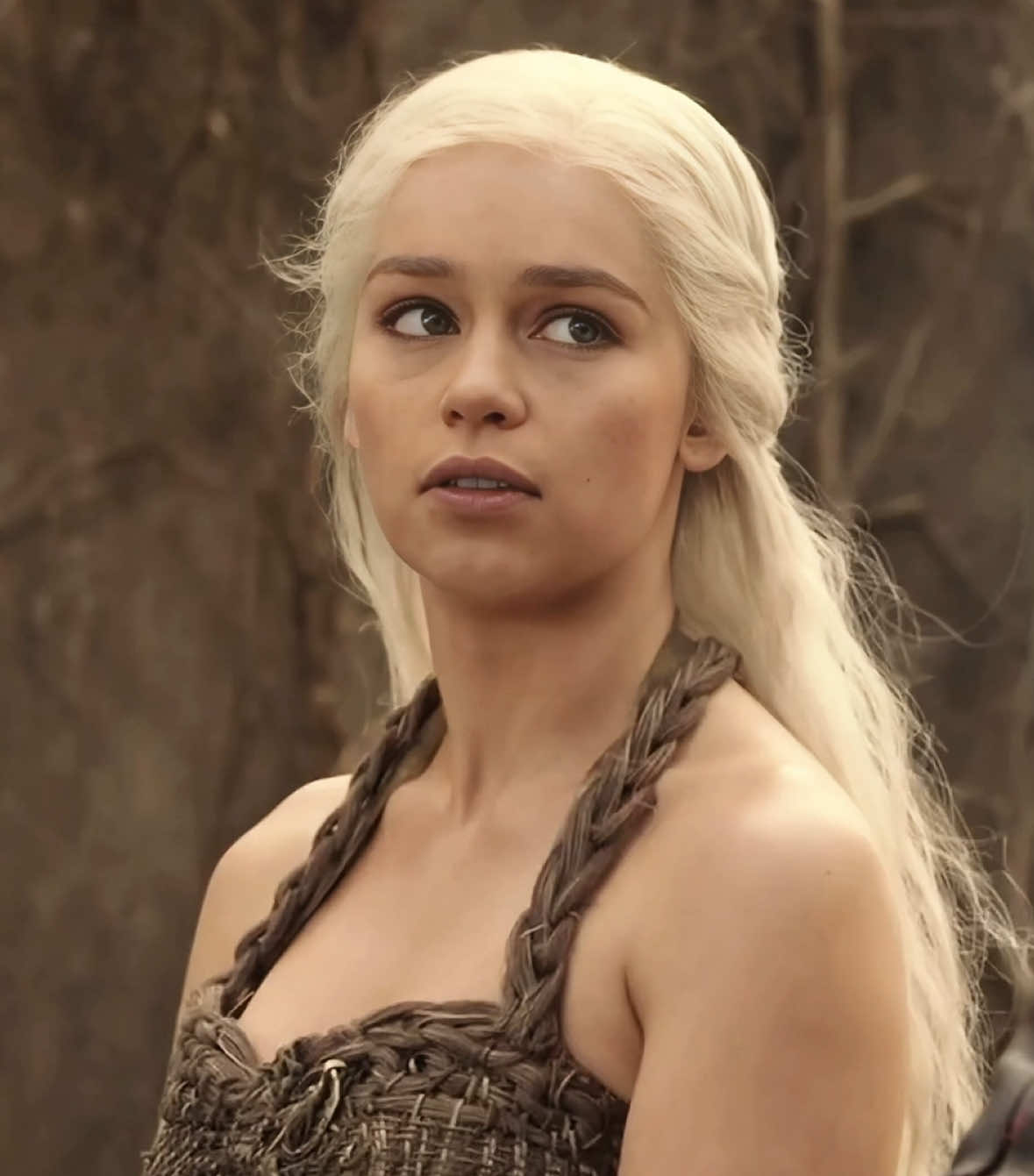 I can’t stop editing her 😭#daenerystargaryen #fyp #emiliaclarke #gameofthrones #nikaths 