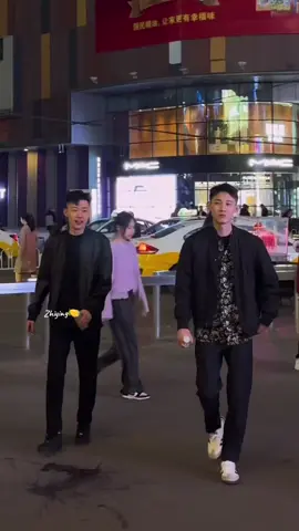 如果你是太阳，我便是冰淇淋，因为你融化了我的心。#赵山河 #zsh102816 #trieusonha #boydouyin #douyin_tiktok_china🇨🇳 