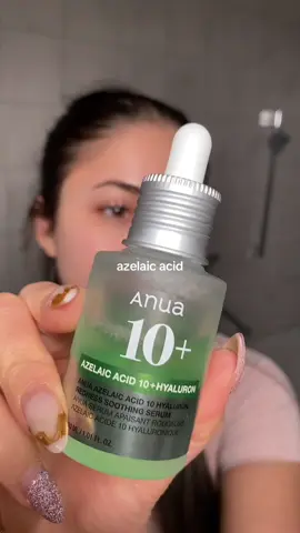 azelaic acid does everything better!  #azelaicacid #acnefighter #acnescars #clearskin #anua #koreanskincare #skincare 