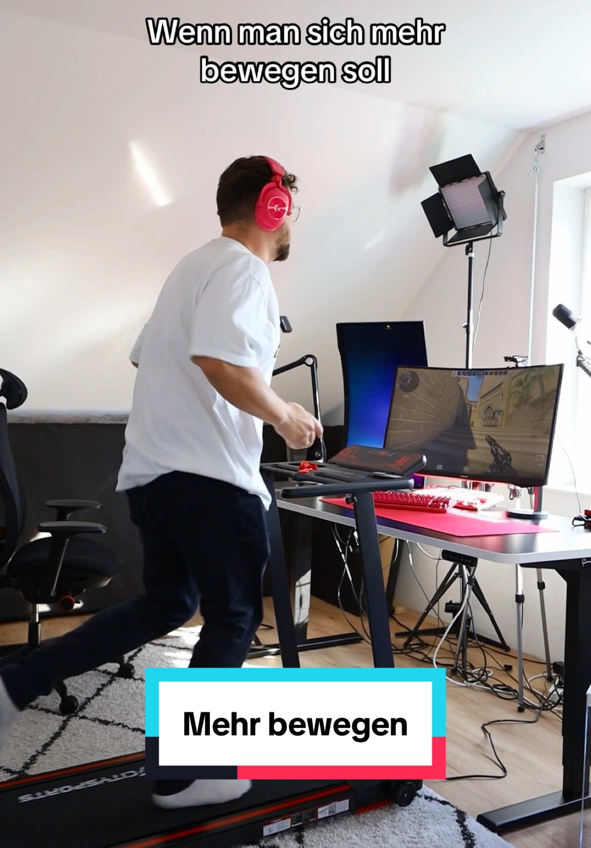 Schickt das Video jemandem, der sich mehr bewegen sollte 😂 #eheleben #zocken #viral #fyp #fyp 