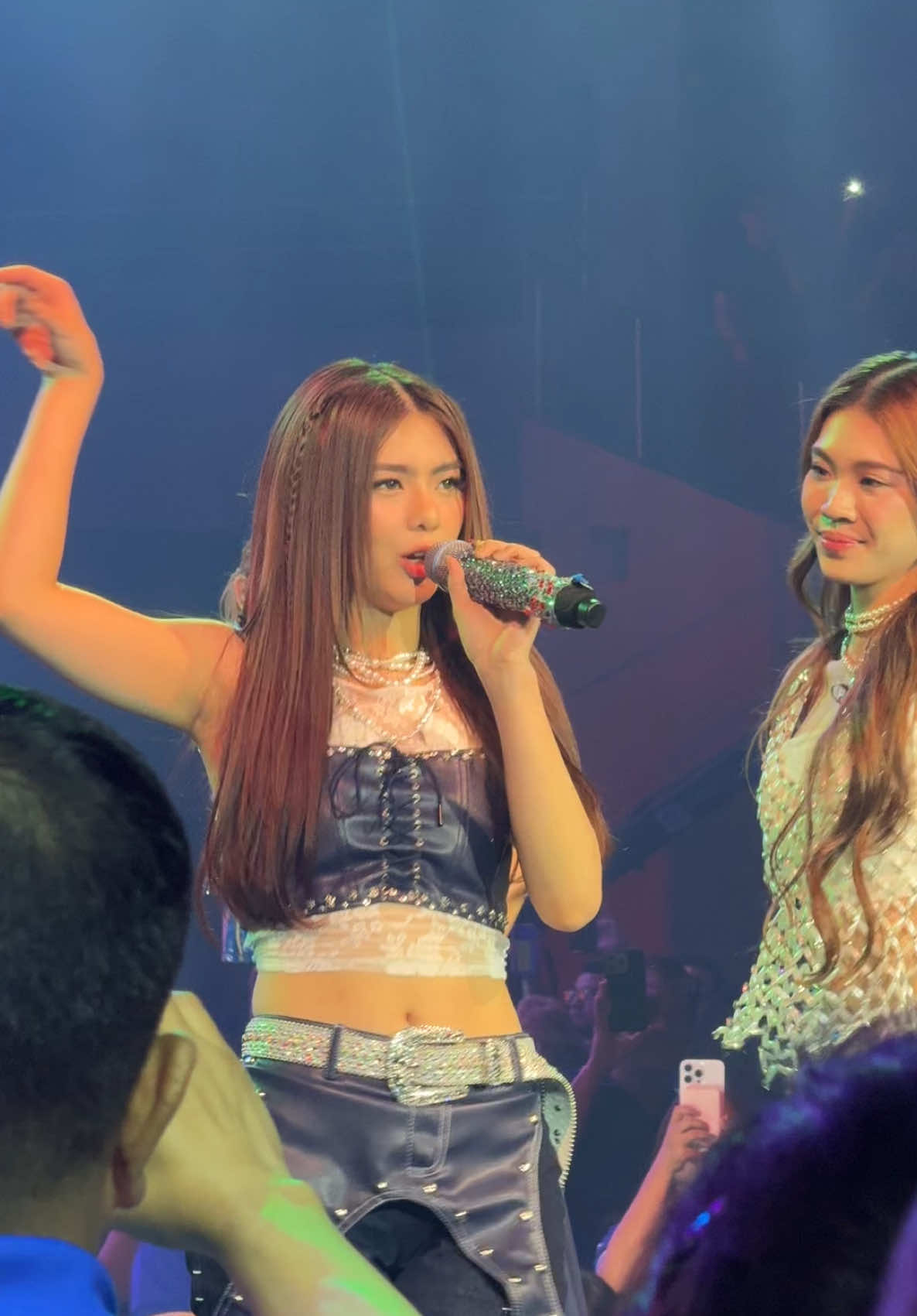 Mukhang alam ko na sino bias ko 🤣 Free Bini concert brought to us by Unilab ft Mikha fancam 🫶🏻 Everybody say “Salamat, Unilab!” @Unilab #bini 