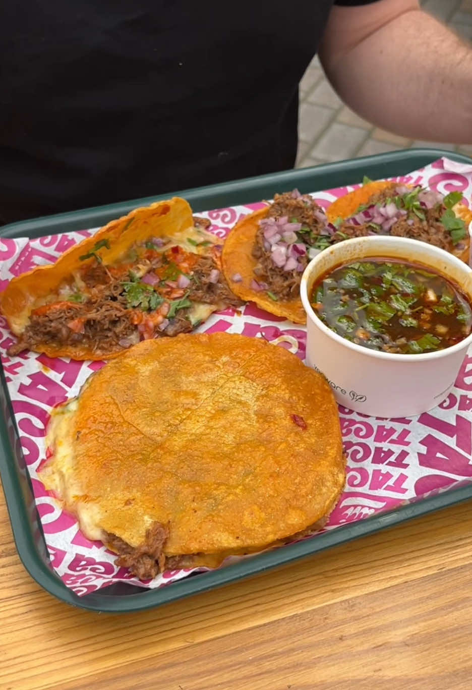 The MULITA IN ALL ITS CHEESY BEEFY GLORY! 🤤🌮 #tacos #FoodTok #taco #birria #birriatacos #eats #lovefood 