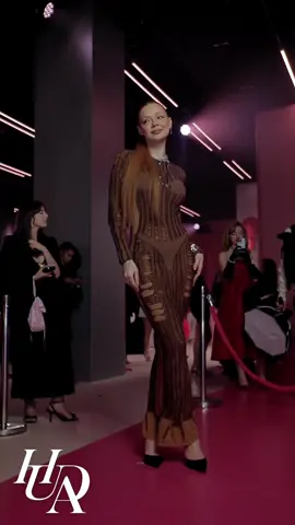 first glambot kinda nervous 🧎🏻‍♀️‍➡️