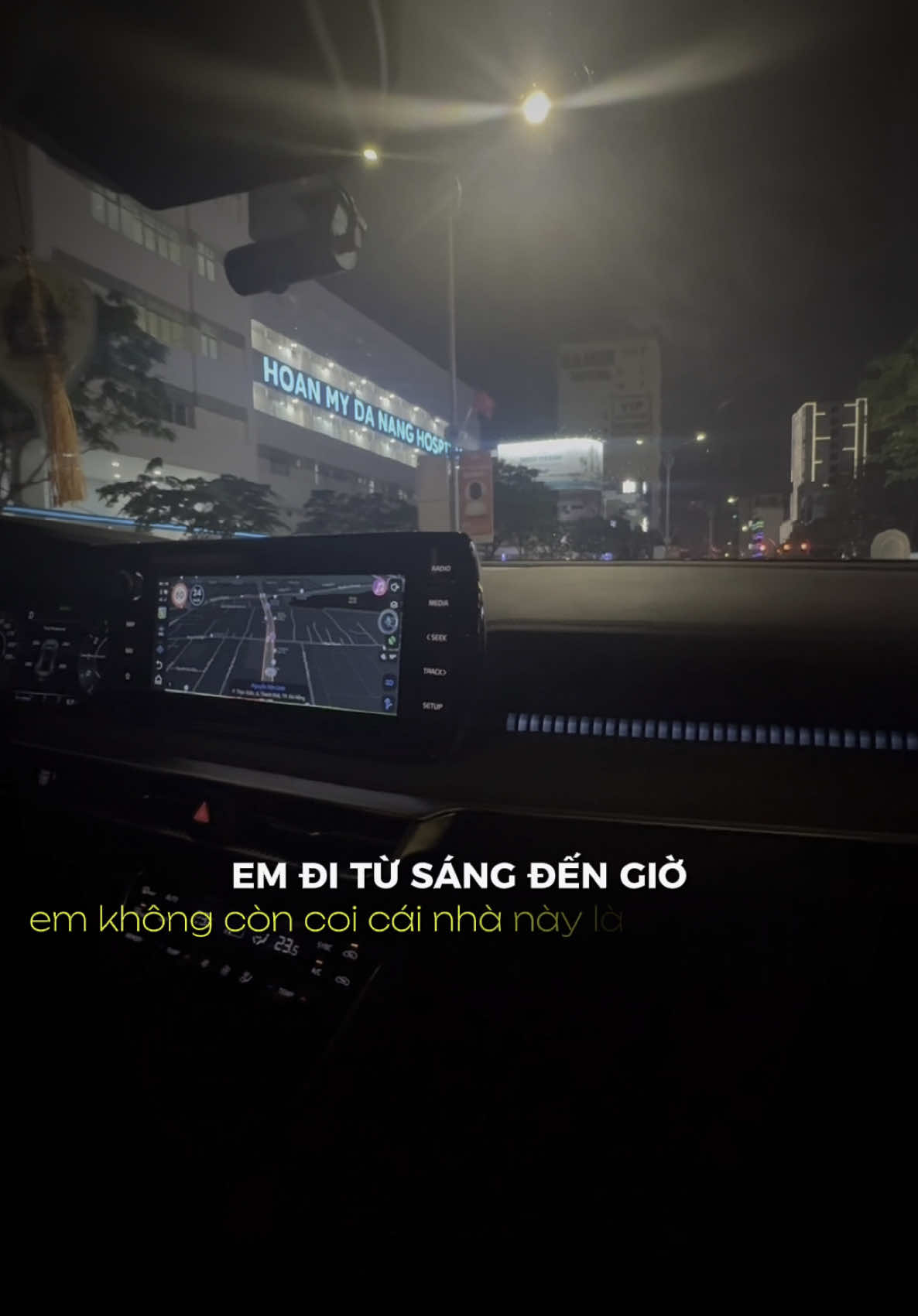 Khi yêu may mắn nhất chính là gặp được người :  Gặp được người chân thành, nhẹ nhàng , quan tâm và trân trọng Gặp được người khi đi đâu cũng nói với mình, làm gì cũng nói cho mình biết  Gặp được người giàu hay nghèo không quan trọng. Quan trọng vẫn là ở sự tử tế ♥️#xuhuong #fyp #CapCut #yeuthuong #car 